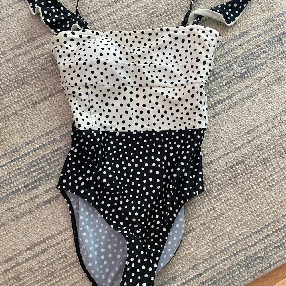 Summersalt NEW swim suit - New with tags
